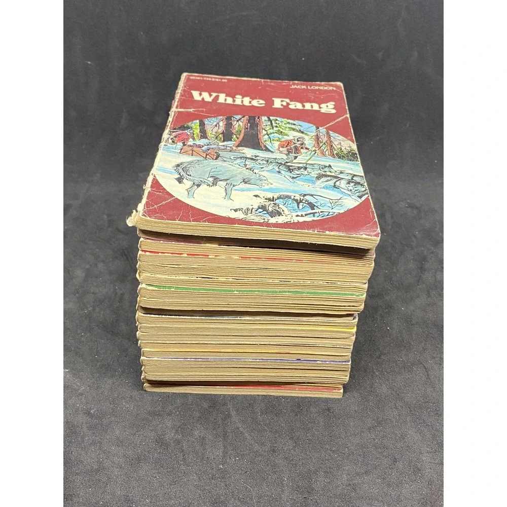 Lot of 19‎ Pocket Classics 